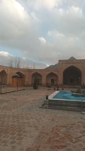 عکس کاروانسرای شاه عباسی نطنز