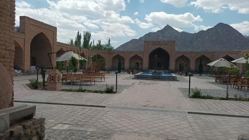 عکس کاروانسرای شاه عباسی نطنز