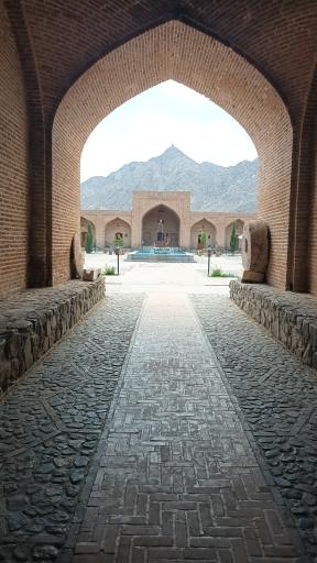 عکس کاروانسرای شاه عباسی نطنز