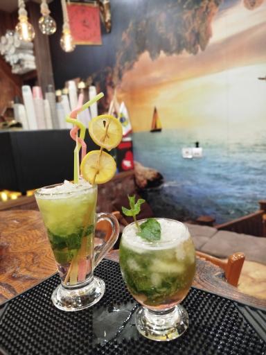 عکس کافه صبحانه کیا