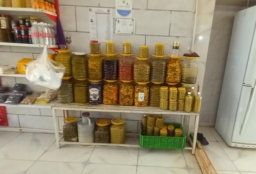 عکس سبزی فروشی نازخاتون