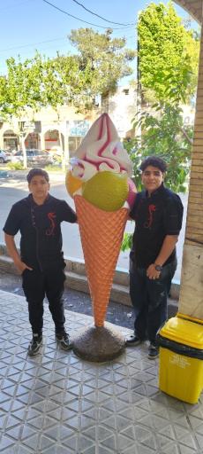 عکس بستنی خان