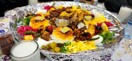 عکس سفره خانه سنتی و گردشگری آبنوس