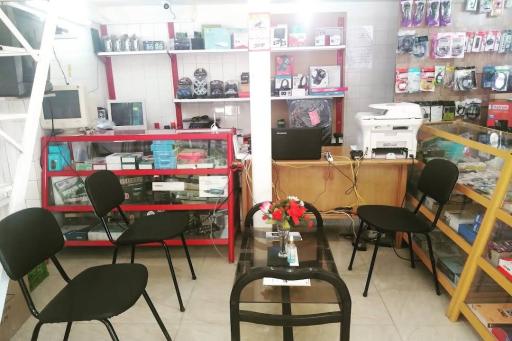 عکس فروشگاه دهکده رایانه