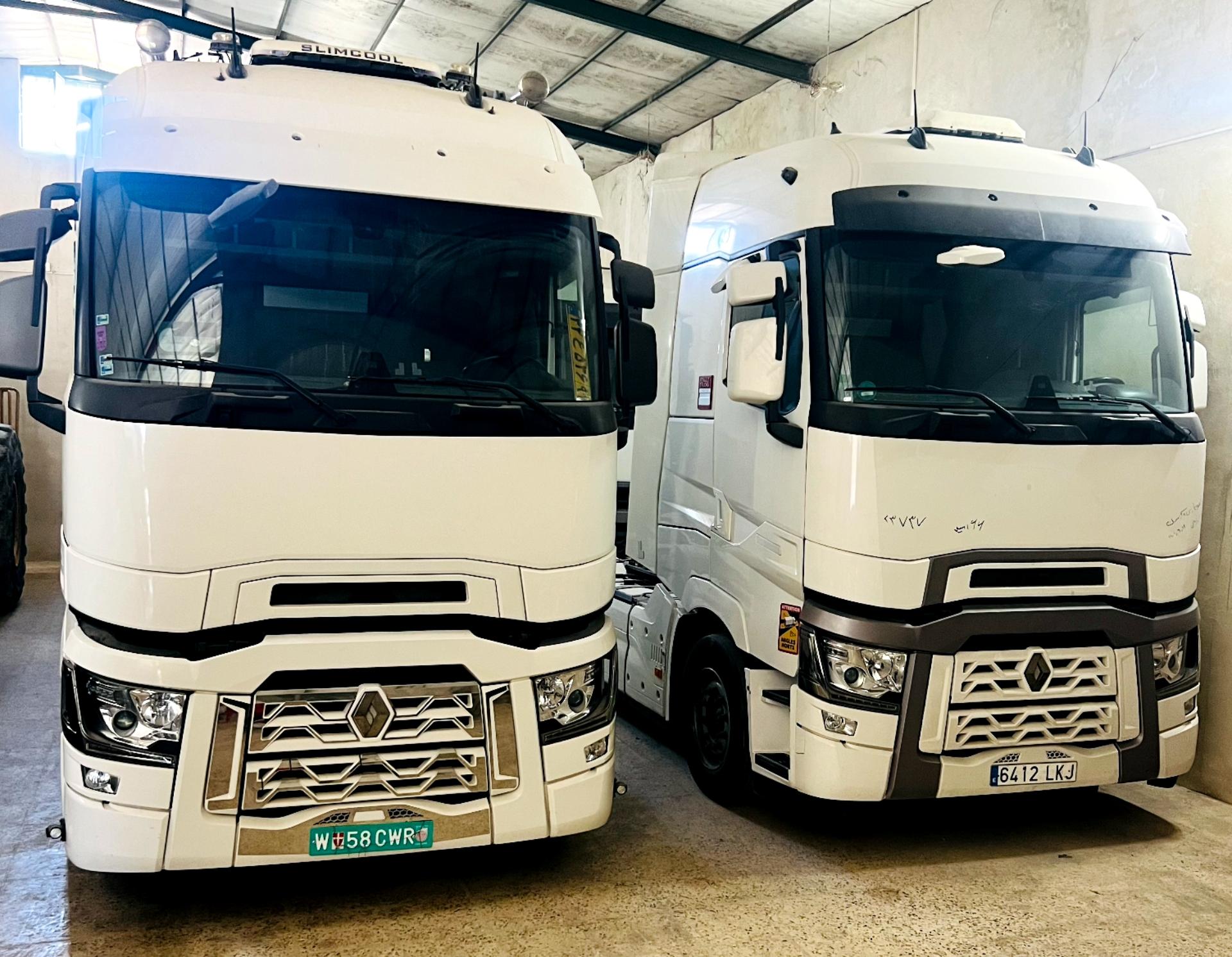 عکس نمایشگاه کامیون باقری