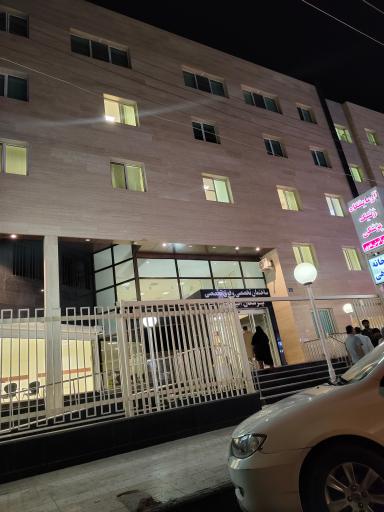 عکس ساختمان پزشکان ایران 