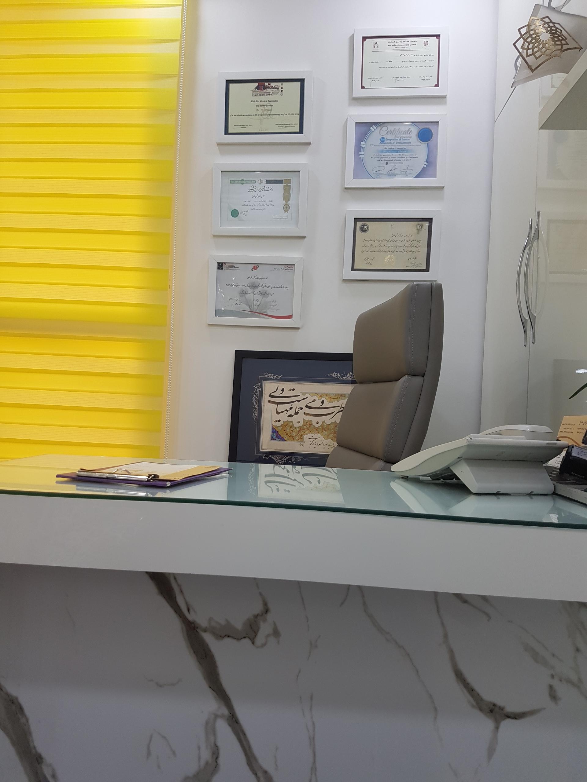 عکس دکتر مرتضی عشاق