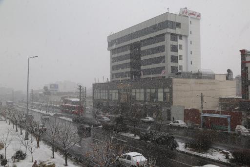 عکس دفتر شهر آسانسور یاران