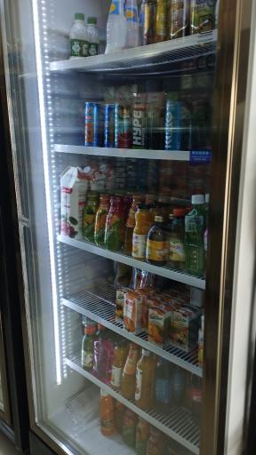 عکس سوپرمارکت نوشان