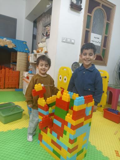 عکس خانه بازی بچه رئیس 