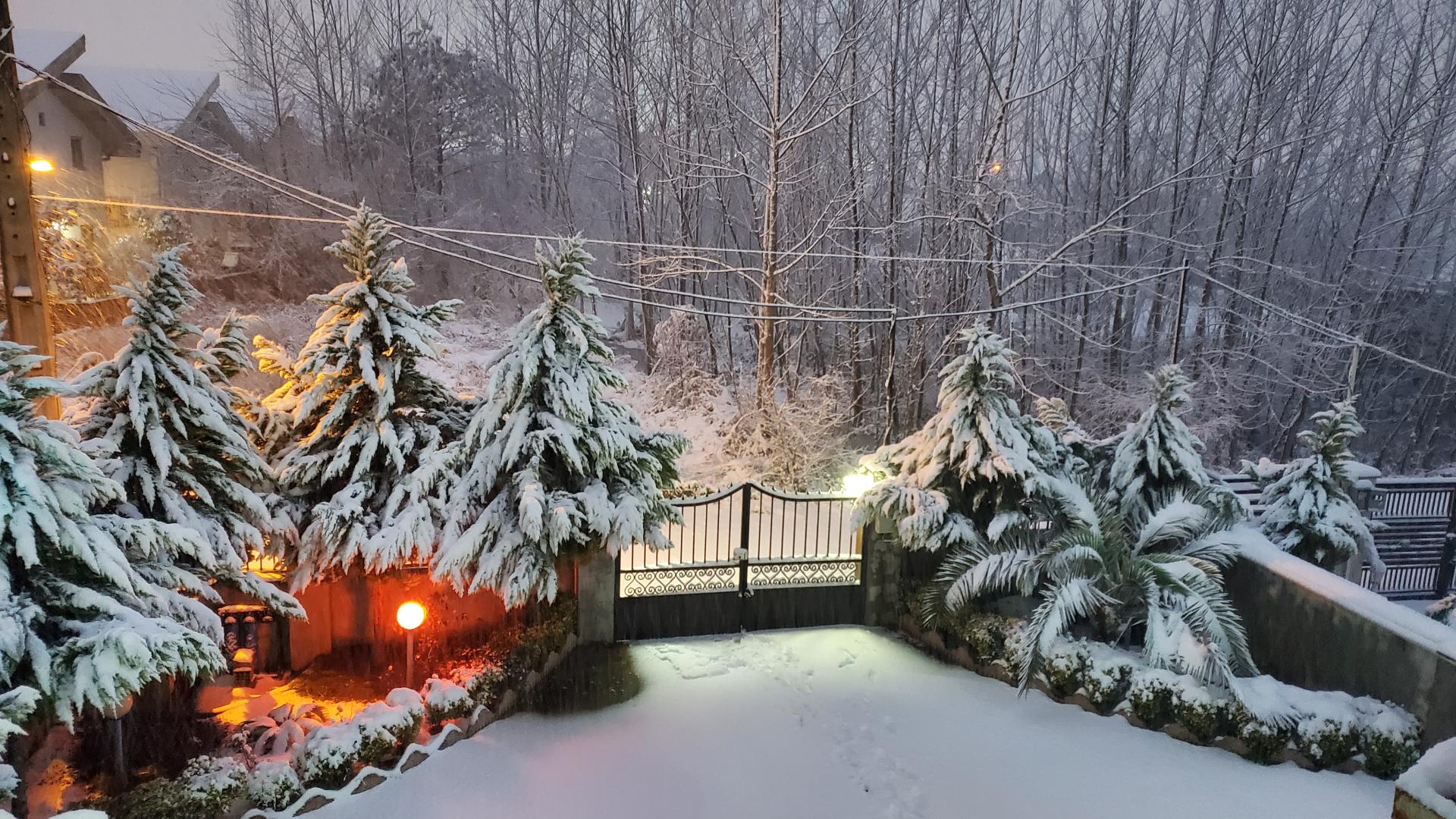 عکس مجتمع مسکونی رفاه