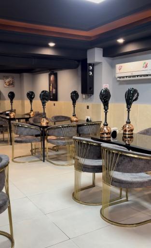 عکس کافه خاتون (قلیان اکسیژن)