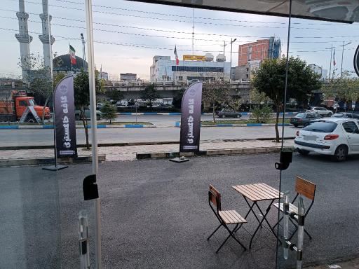 عکس کافه خاکستری