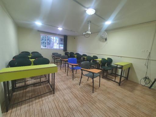 عکس دبیرستان شهیدان سماعی یکتا