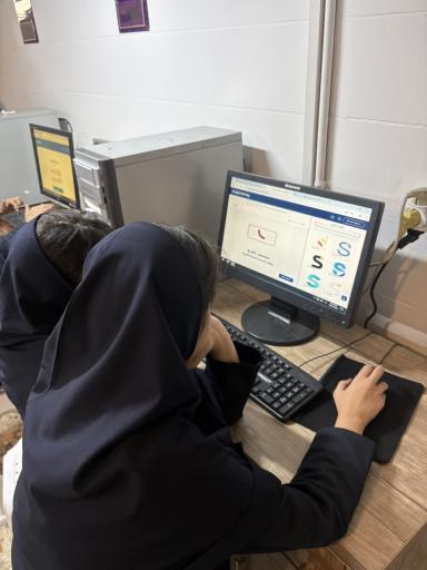 عکس دبیرستان شهیدان سماعی یکتا