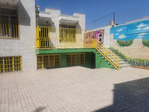 عکس دبیرستان شهیدان سماعی یکتا