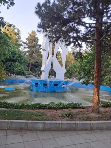 عکس بوستان ششصد دستگاه