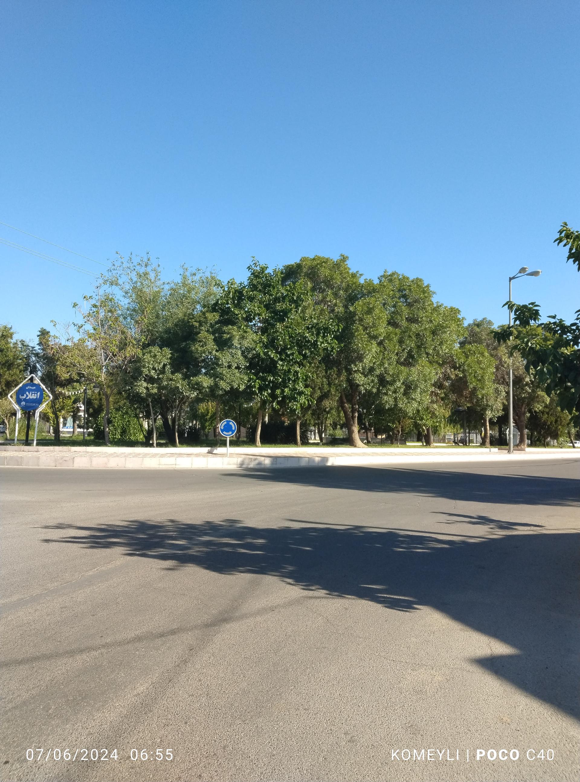 عکس میدان انقلاب اسلامی