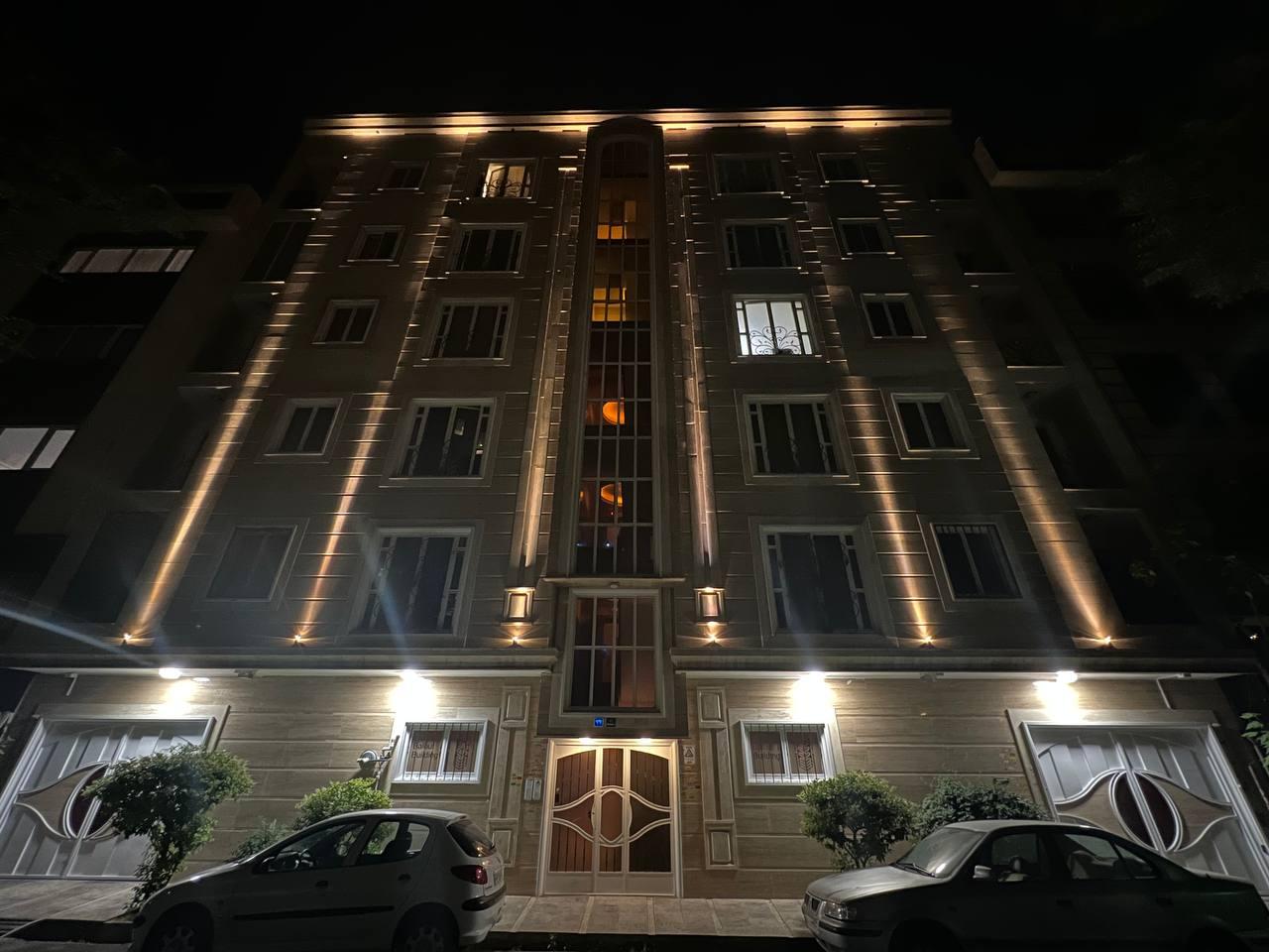 عکس مجتمع مسکونی بلوط