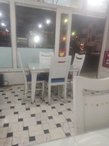 عکس اغذیه پاتوق