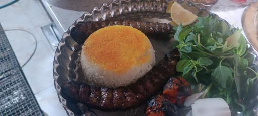 عکس سفره خانه سنتی منقل چی