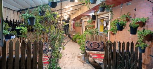 عکس سفره خانه سنتی منقل چی