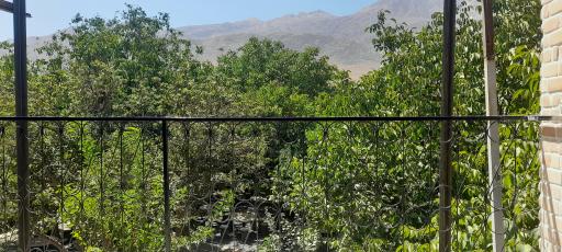 عکس عمارت سنگی خان مراد