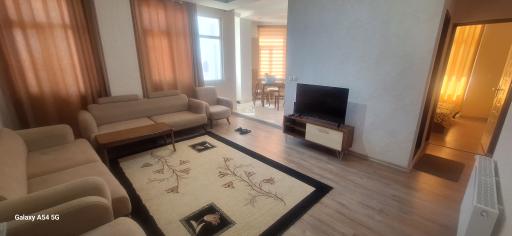 عکس هتل آپارتمان طاق بستان 