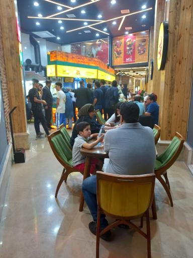 عکس برگر های تخصصی لاویا