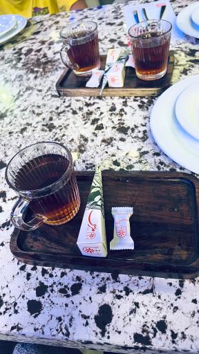 عکس رستوران مرسی پدیده