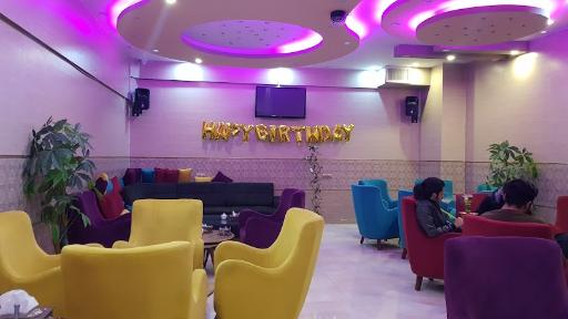 عکس کافه و سفره خانه نار و نی