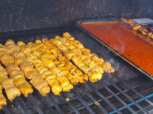 عکس صبحانه و ناهار عمو بهزاد