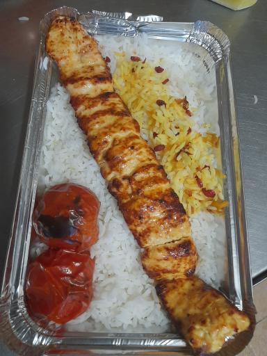 عکس رستوران سنتی اردیبهشت