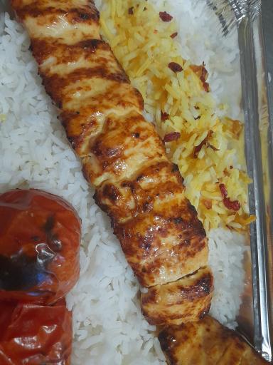 عکس رستوران سنتی اردیبهشت