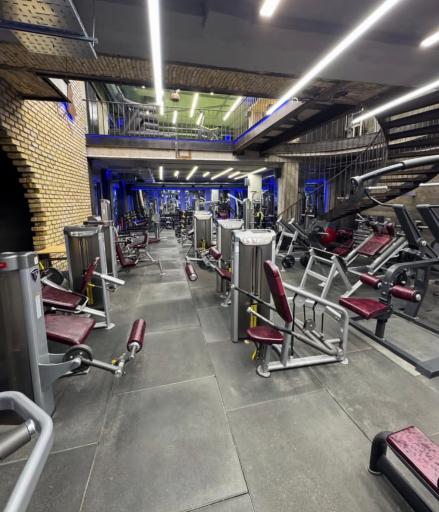 عکس باشگاه ورزشی ژوله اصفهان