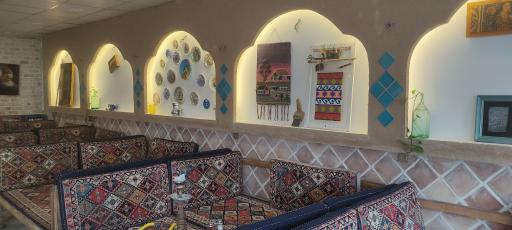 عکس دیزی سرای عمو حسین 