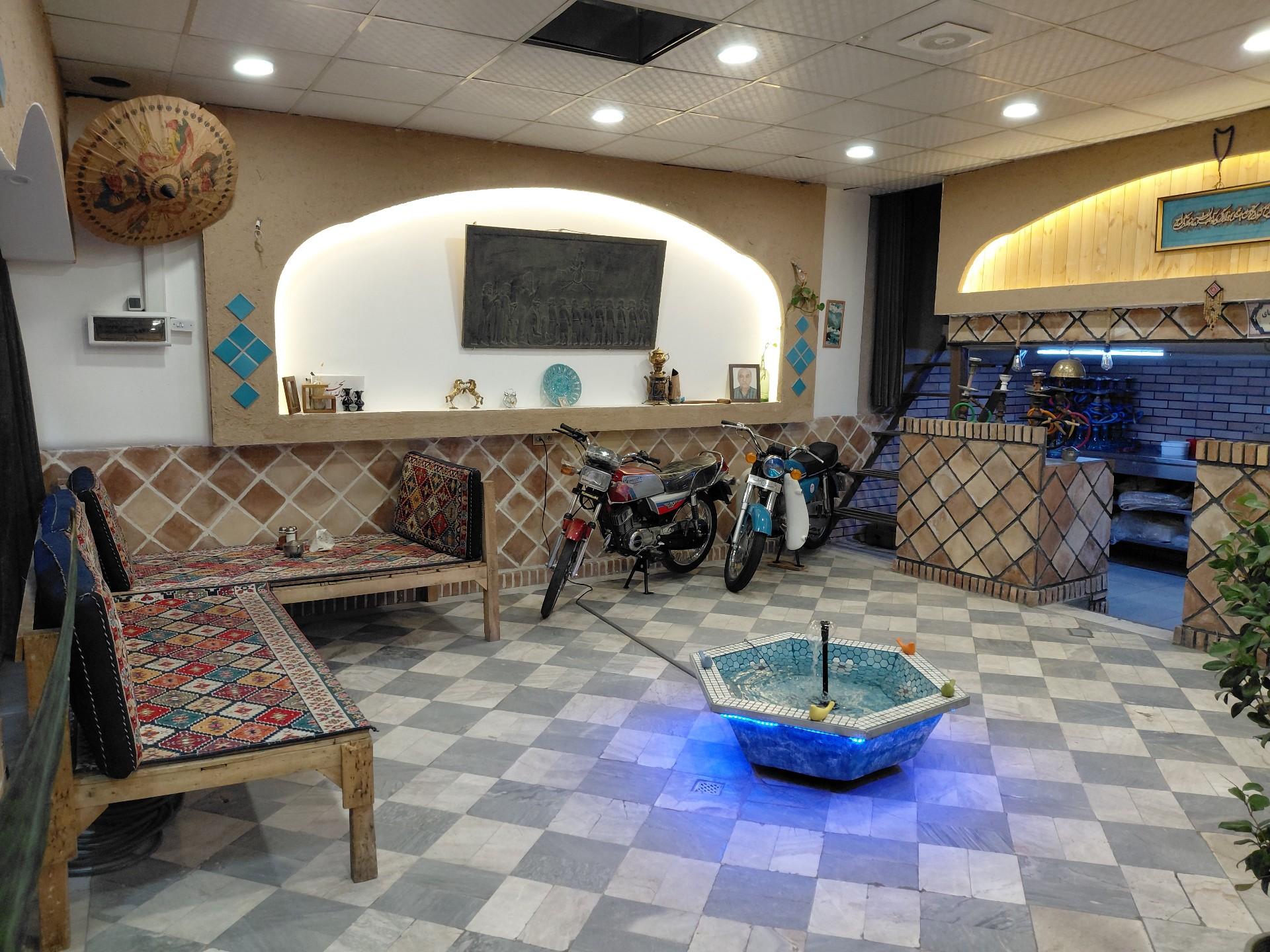 عکس دیزی سرای عمو حسین 