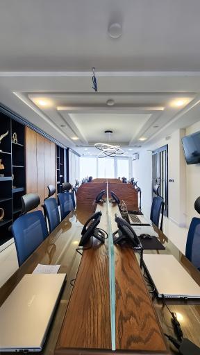 عکس گروه کارشناسان مسکن اکبری