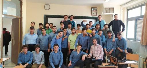 عکس هنرستان نمونه دولتی گیوه چی استان قم