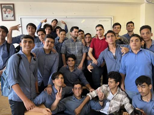عکس هنرستان نمونه دولتی گیوه چی استان قم