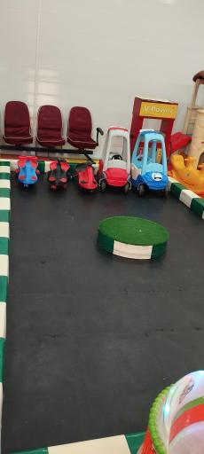 عکس پونی پارک- خانه بازی 