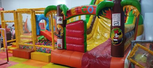 عکس پونی پارک- خانه بازی 