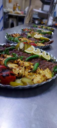 عکس رستوران لوکس بابا بهمن