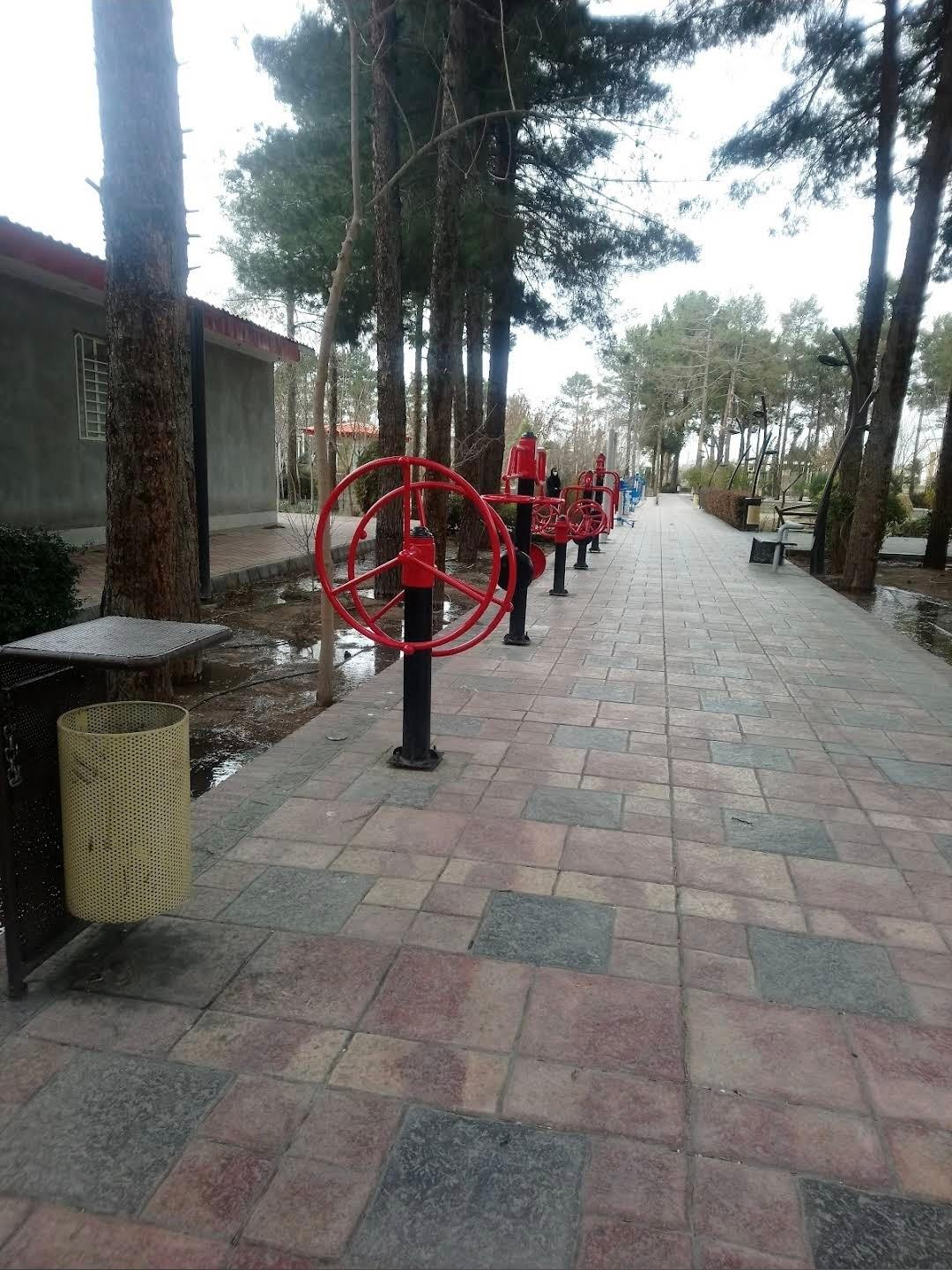 عکس پارک شهید