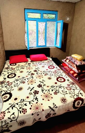 عکس اقامتگاه خانوادگی نراقی