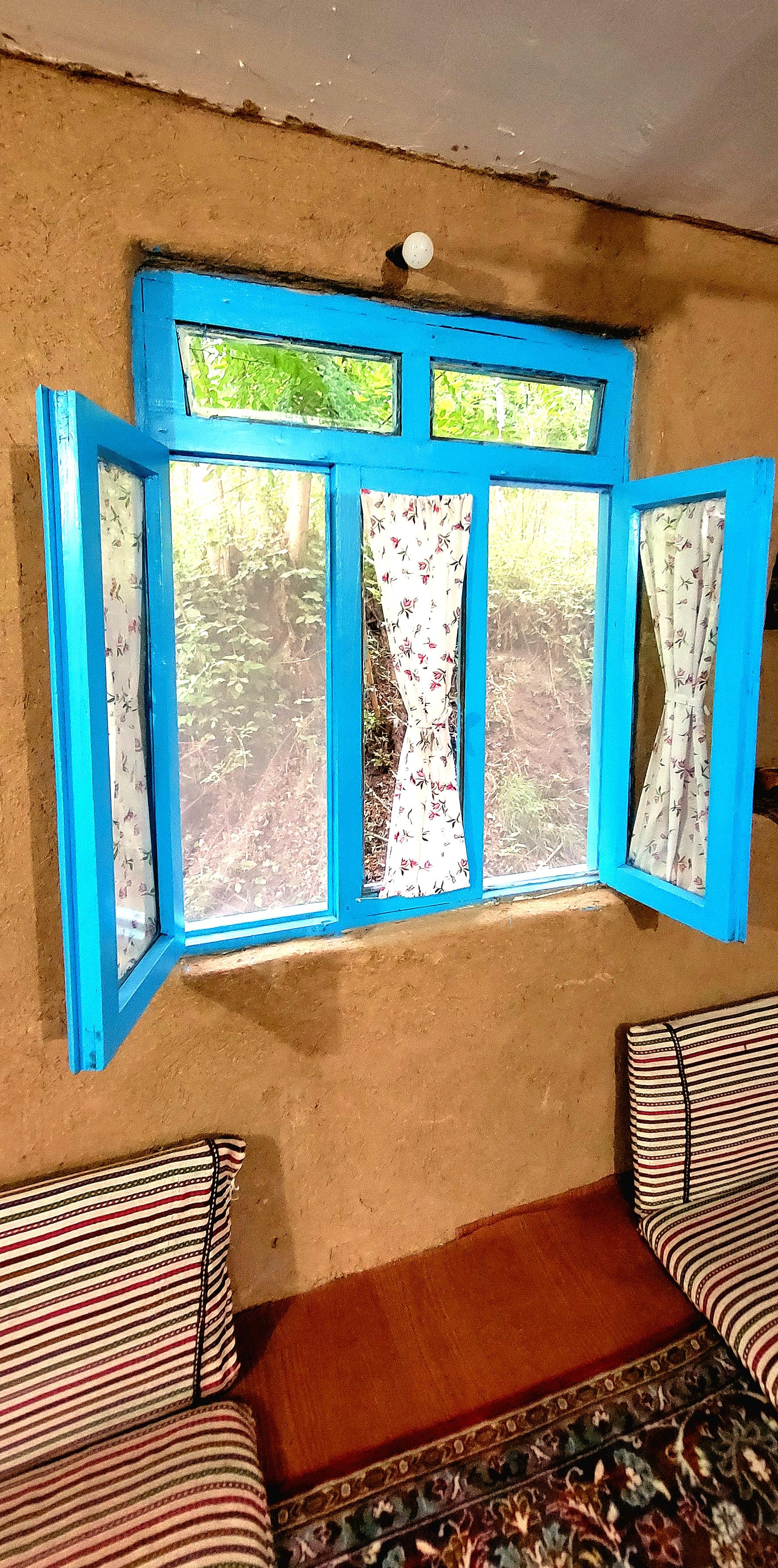 عکس اقامتگاه خانوادگی نراقی