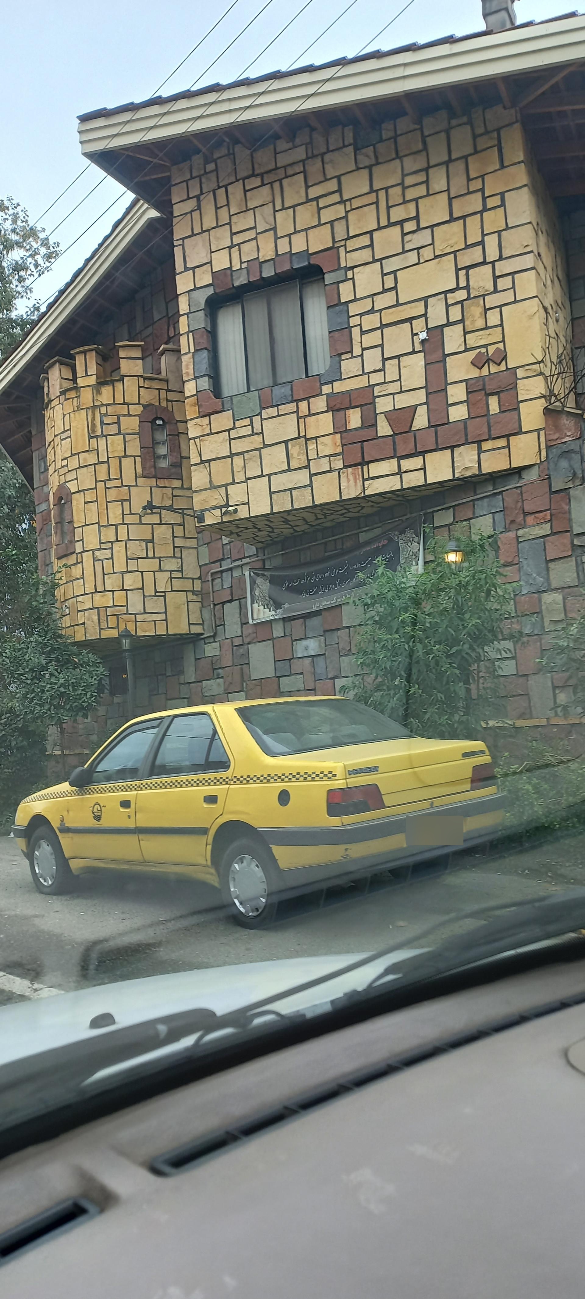 عکس عمارت قلعه