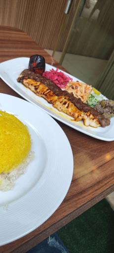 عکس رستوران ایرانی دیل واستنا