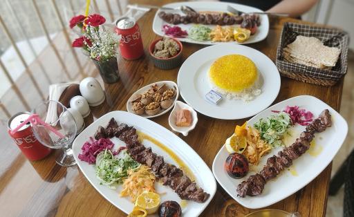 عکس رستوران ایرانی دیل واستنا