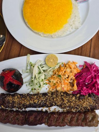 عکس رستوران ایرانی دیل واستنا